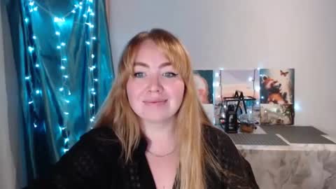 nightlaura online show from December 29, 2024, 3:33 am