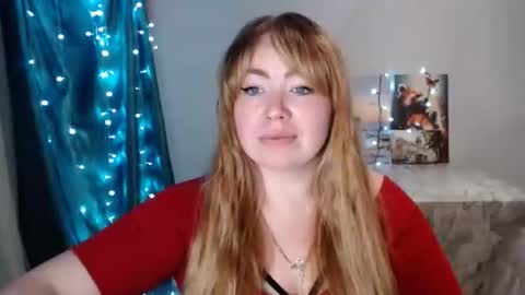 nightlaura online show from January 10, 2025, 2:46 am