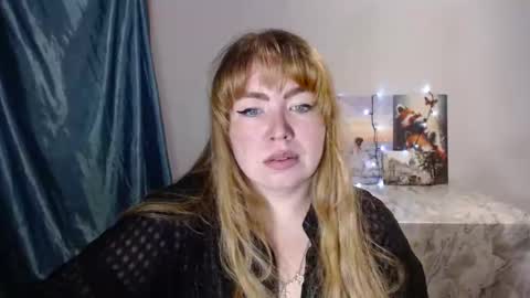 nightlaura online show from January 16, 2025, 10:55 pm