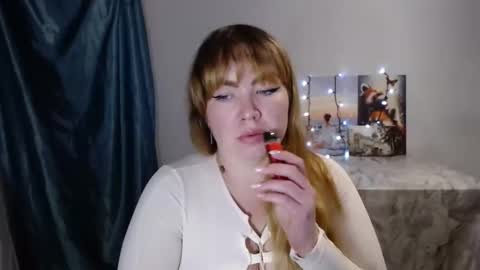 nightlaura online show from January 18, 2025, 3:31 am