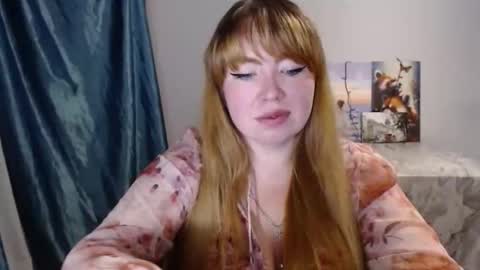 nightlaura online show from January 21, 2025, 4:27 pm