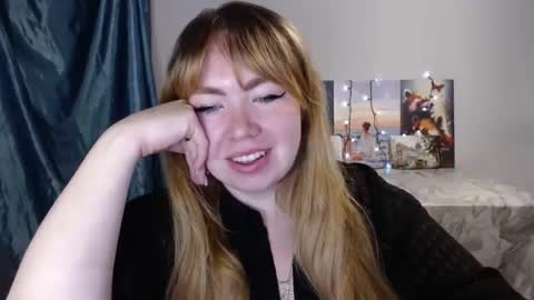 nightlaura online show from January 24, 2025, 3:54 am