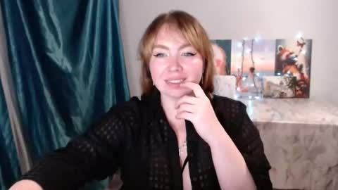 nightlaura online show from January 24, 2025, 7:07 pm
