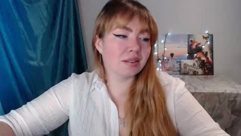 nightlaura online show from February 4, 2025, 4:59 am