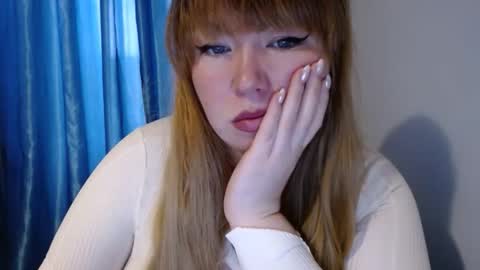 nightlaura online show from February 9, 2025, 5:29 am