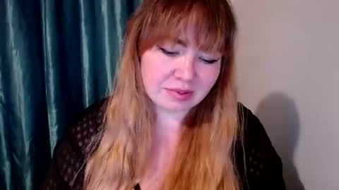 nightlaura online show from February 23, 2025, 6:45 pm