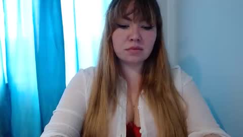 nightlaura online show from March 2, 2025, 9:53 am