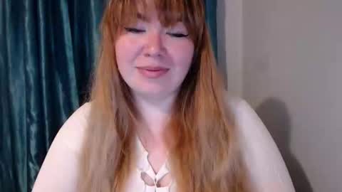 nightlaura online show from March 7, 2025, 5:28 pm