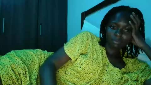 Snapshot of nightnurse2030 chatting on February 7, 2026, 12:14 am nightnurse2030 online show from February 7, 2026, 12:14 am