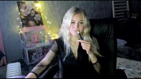 Snapshot of nigo_nika chatting on April 30, 2026, 8:57 pm nigo_nika online show from April 30, 2026, 8:57 pm