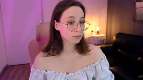 niixi online show from June 18, 2026, 11:31 pm