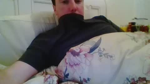 Snapshot of nijinsky11 chatting on January 14, 2026, 9:09 pm Nijinsky11 online show from January 14, 2026, 9:09 pm