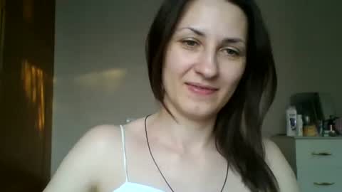 nika_smily online show from June 4, 2026, 1:50 pm