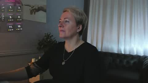 Snapshot of nika_smit chatting on October 4, 2025, 5:16 am Nika online show from October 4, 2025, 5:16 am