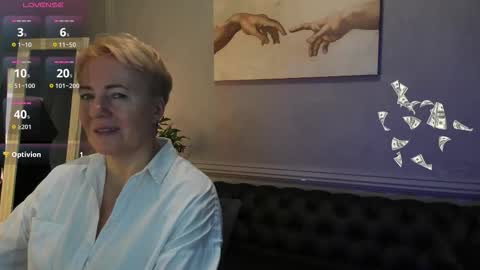 Nika online show from November 22, 2025, 6:01 am