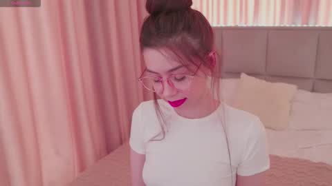 Nika online show from April 27, 2026, 7:28 am