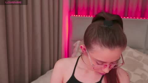 Nika online show from July 3, 2026, 7:31 pm