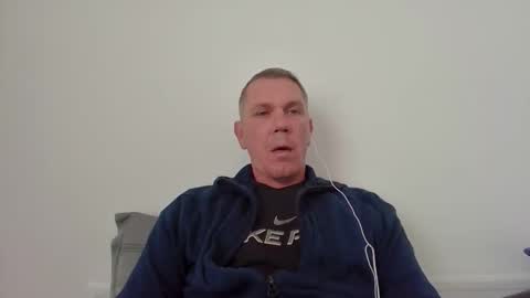 nikan77 online show from April 27, 2026, 7:39 am