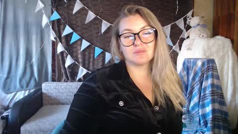 Snapshot of nikaskylink chatting on October 2, 2025, 4:08 am Nika online show from October 2, 2025, 4:08 am