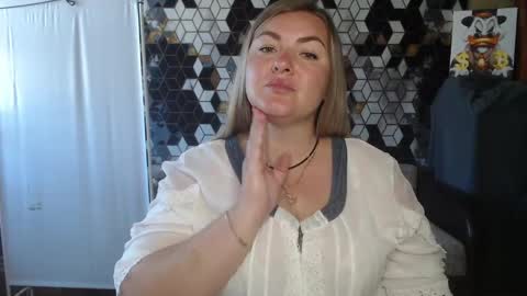 Nika online show from June 8, 2026, 5:52 am