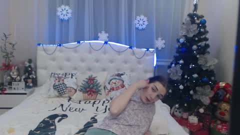 Snapshot of nikastarkk chatting on December 11, 2024, 10:27 pm nikastarkk online show from December 11, 2024, 10:27 pm