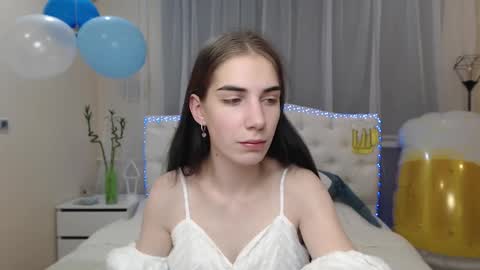 Snapshot of nikastarkk chatting on September 18, 2025, 6:37 am nikastarkk online show from September 18, 2025, 6:37 am