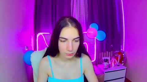 Snapshot of nikastarkk chatting on October 9, 2025, 8:01 am nikastarkk online show from October 9, 2025, 8:01 am