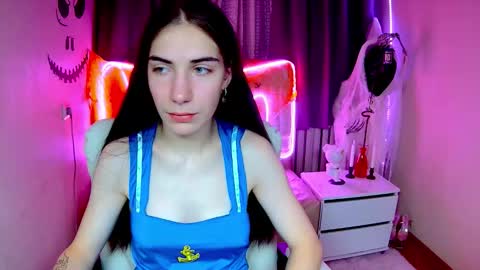 Snapshot of nikastarkk chatting on October 17, 2025, 7:55 am nikastarkk online show from October 17, 2025, 7:55 am