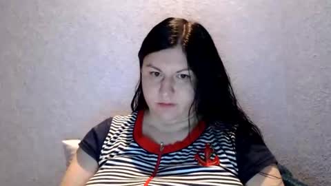 Snapshot of nikayshadow chatting on October 10, 2025, 5:45 pm NikayShadow online show from October 10, 2025, 5:45 pm