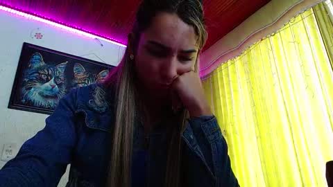 Snapshot of niki_1998 chatting on December 18, 2024, 5:42 pm Natalia online show from December 18, 2024, 5:42 pm