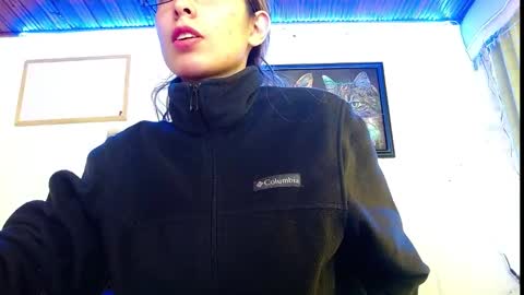 Snapshot of niki_1998 chatting on February 28, 2025, 4:20 pm Natalia online show from February 28, 2025, 4:20 pm