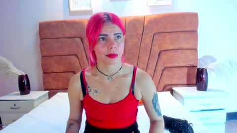 niki online show from December 30, 2024, 8:47 pm