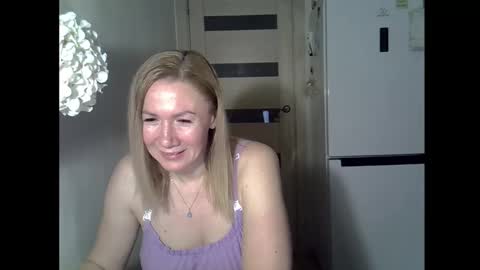 niki_strike online show from February 4, 2026, 1:11 am