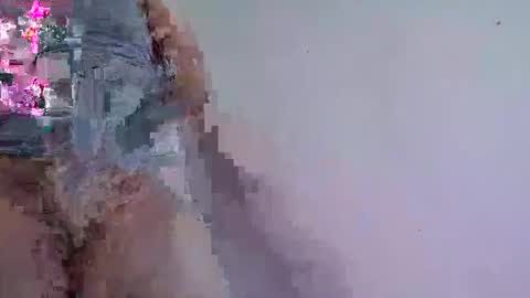 niki_wood_1 online show from November 23, 2025, 2:06 pm