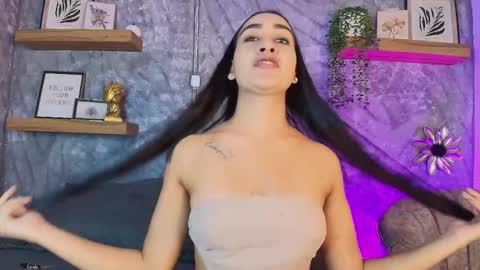 Snapshot of nikibrice chatting on February 23, 2026, 7:11 pm online show from February 23, 2026, 7:11 pm