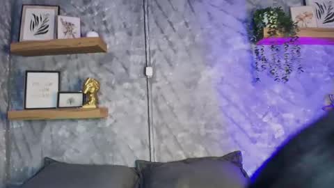 Snapshot of nikibrice chatting on March 7, 2026, 7:00 pm online show from March 7, 2026, 7:00 pm