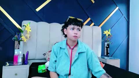 Nikievanz online show from May 7, 2026, 7:41 pm