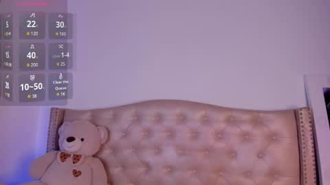 Snapshot of nikiibrooks chatting on April 28, 2026, 2:49 am Niikii online show from April 28, 2026, 2:49 am