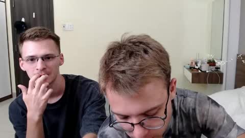 Snapshot of nikikerry_cum_ chatting on April 20, 2026, 11:57 am nikikerry_cum_ online show from April 20, 2026, 11:57 am