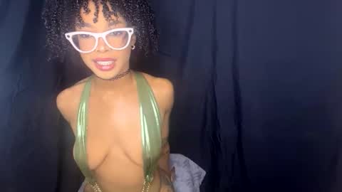 nikitalove104 online show from January 5, 2026, 7:17 pm