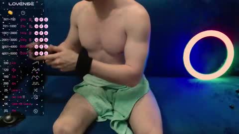 Snapshot of nikitin21 chatting on October 7, 2025, 11:18 am Sasha online show from October 7, 2025, 11:18 am