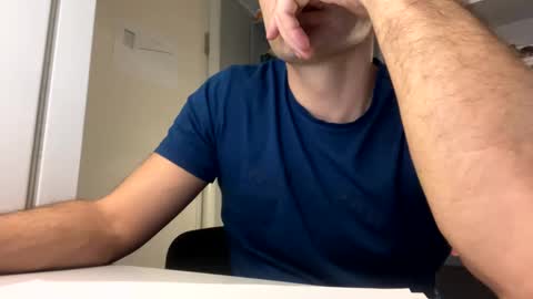 Snapshot of nikk3032 chatting on January 27, 2025, 11:33 pm NIk online show from January 27, 2025, 11:33 pm