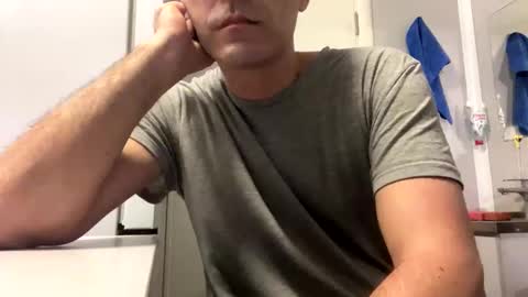 Snapshot of nikk3032 chatting on February 16, 2025, 10:10 pm NIk online show from February 16, 2025, 10:10 pm