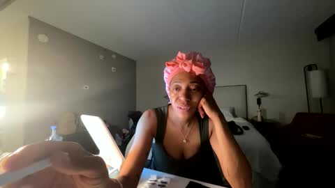 nikki17945 online show from March 9, 2026, 8:40 am