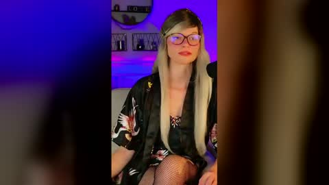 Kitty Chatte online show from May 7, 2026, 8:03 pm