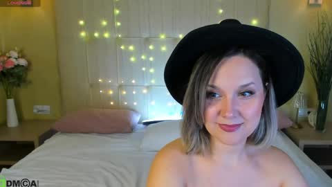 Nikki online show from May 17, 2026, 9:38 am
