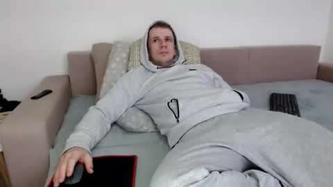 Nick online show from November 3, 2025, 8:15 am