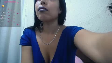Snapshot of nikkiemilky chatting on December 10, 2024, 3:52 am NikkieMilky online show from December 10, 2024, 3:52 am
