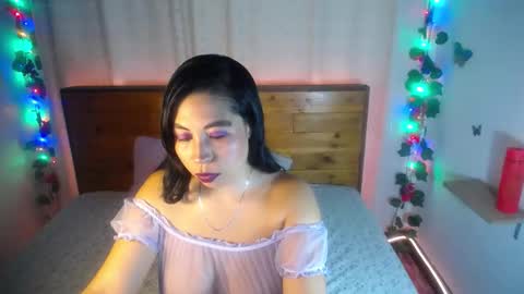 NikkieMilky online show from January 14, 2026, 2:06 am