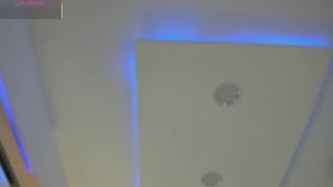 Snapshot of nikkii_vegaa chatting on March 10, 2025, 4:38 am Nikki online show from March 10, 2025, 4:38 am